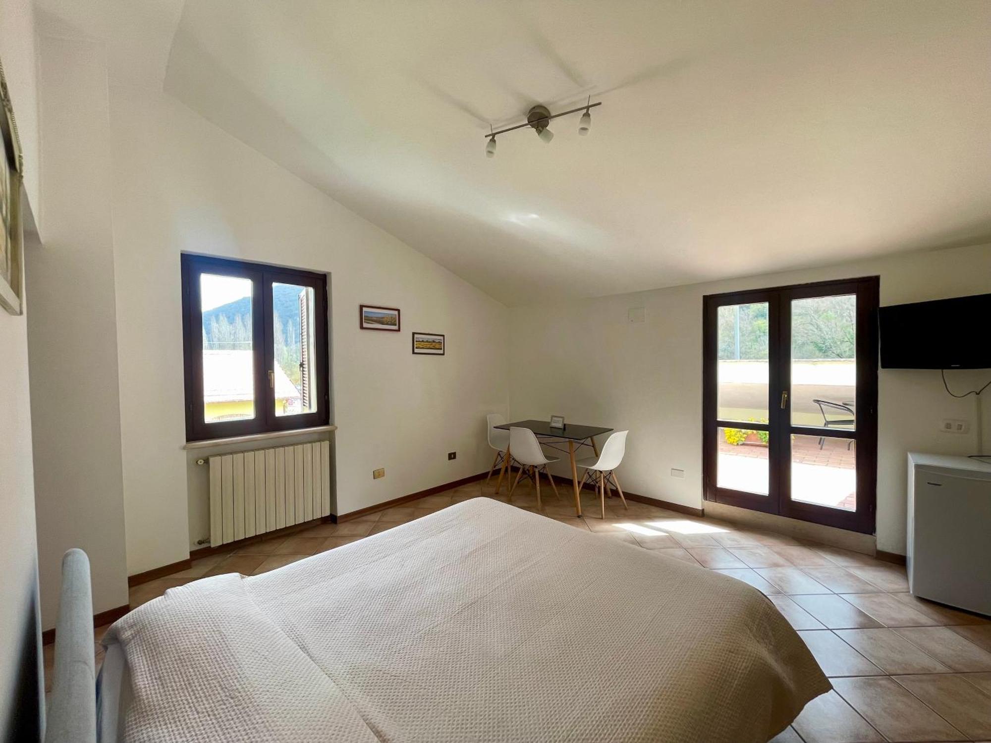 Hotel Il Casolare Della Cascata à Terni Chambre photo